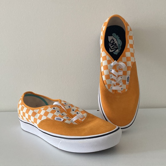 Brand new Vans shoes size 10.5 - Picture 2 of 7